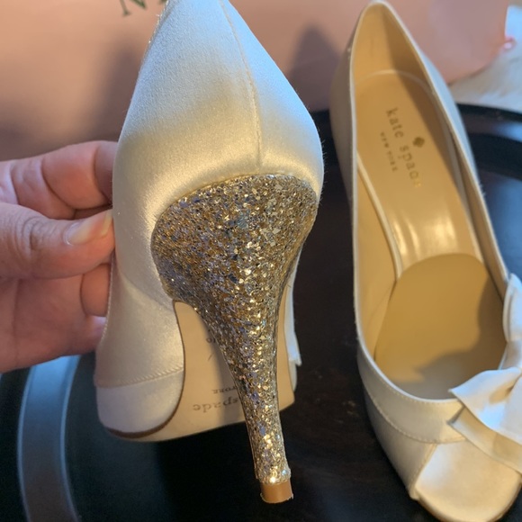 Kate Spade  Ivory / Gold Glitter Heels Pumps - Picture 13 of 15